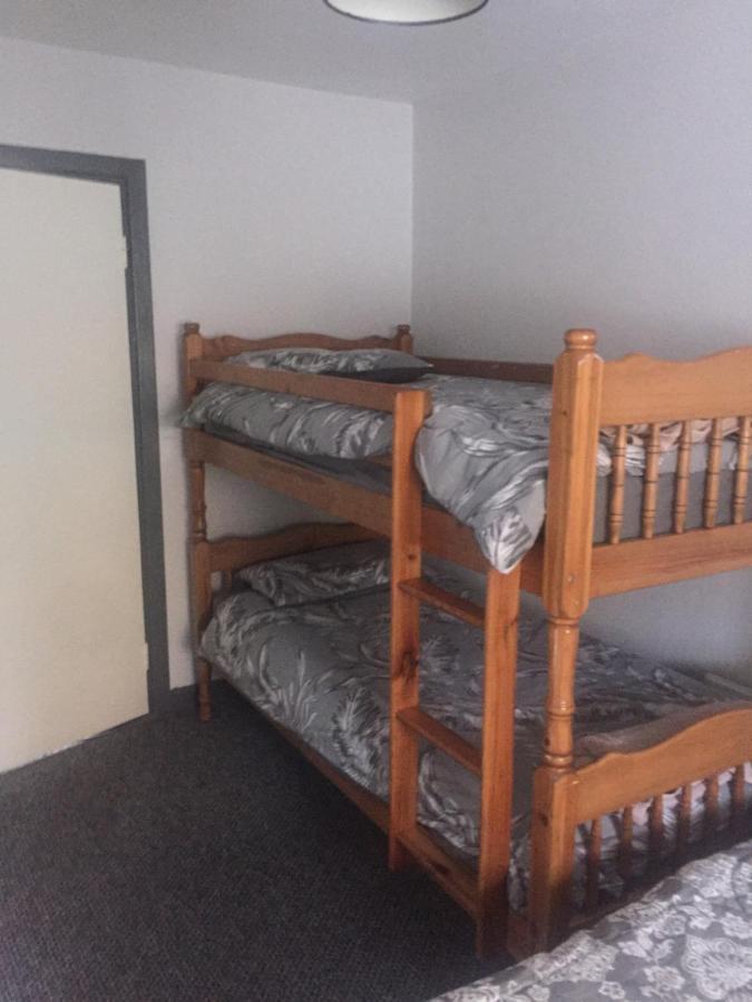 Railway Lodge Guest House Cill Airne Esterno foto